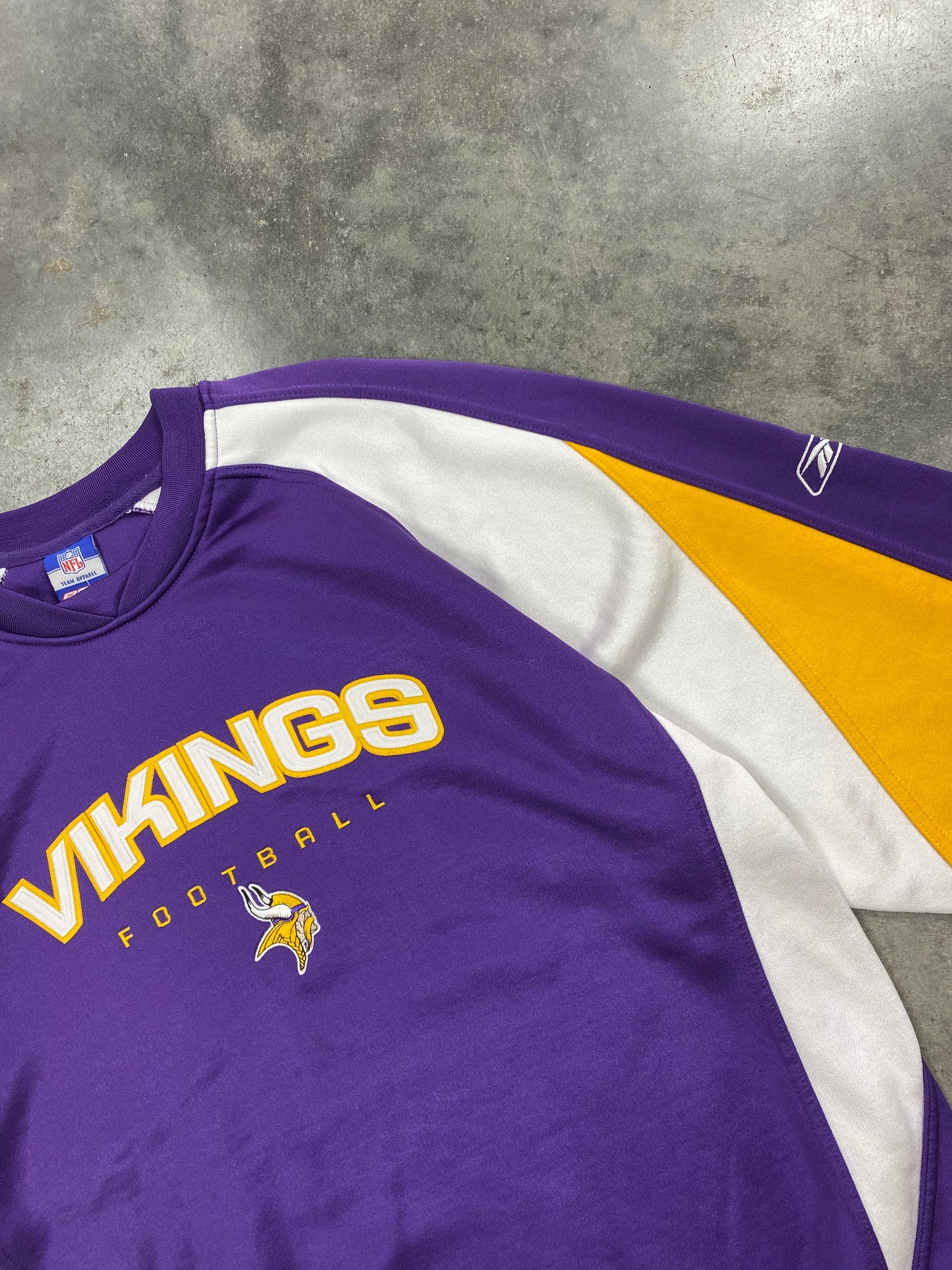 Vintage Vikings Reebok Sweatshirt - XXL