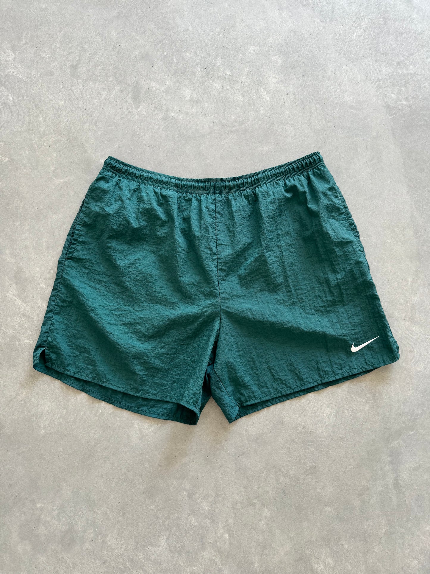 Vintage 90s Nike Shorts - XL