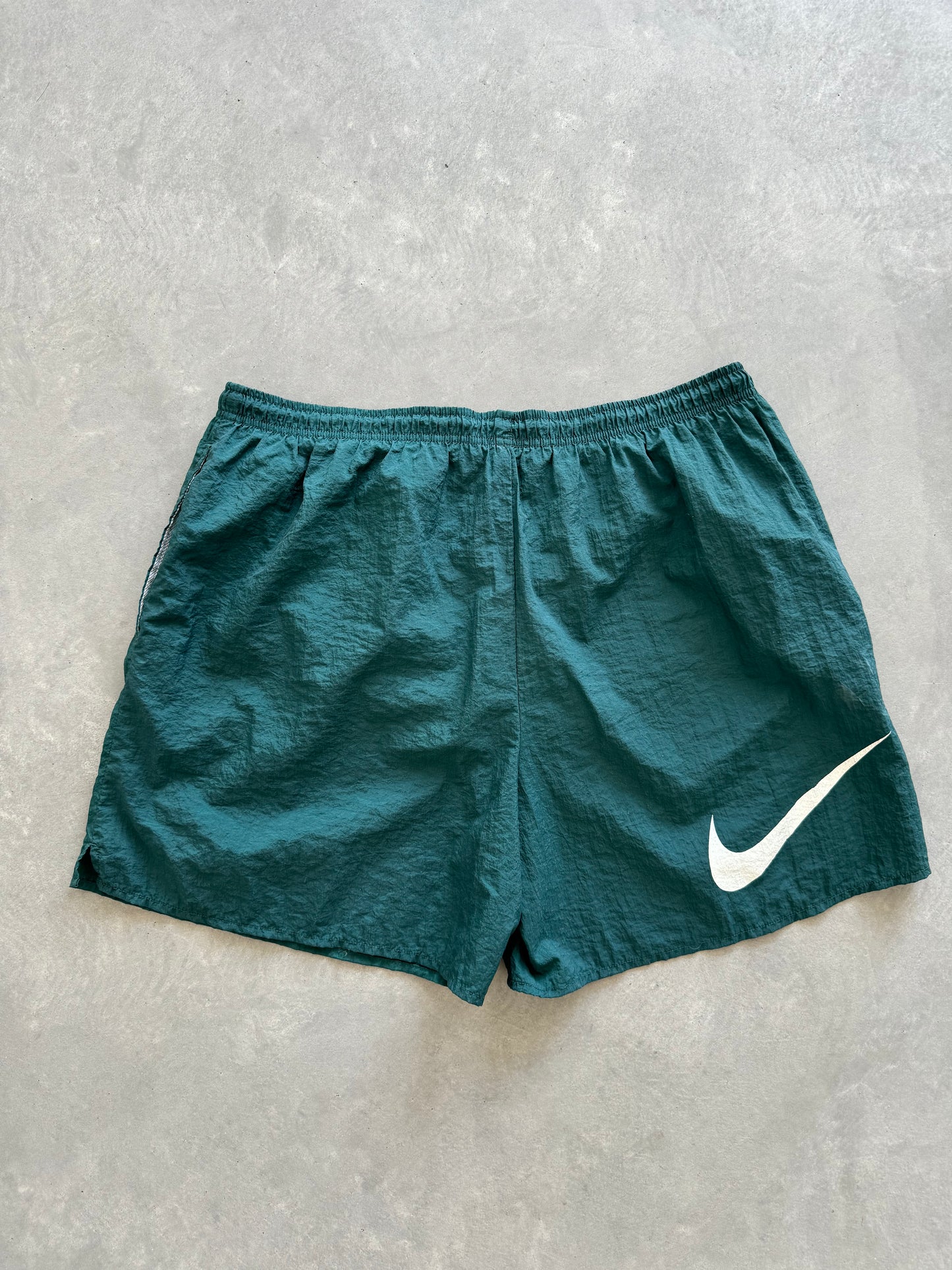 Vintage 90s Nike Shorts - XL