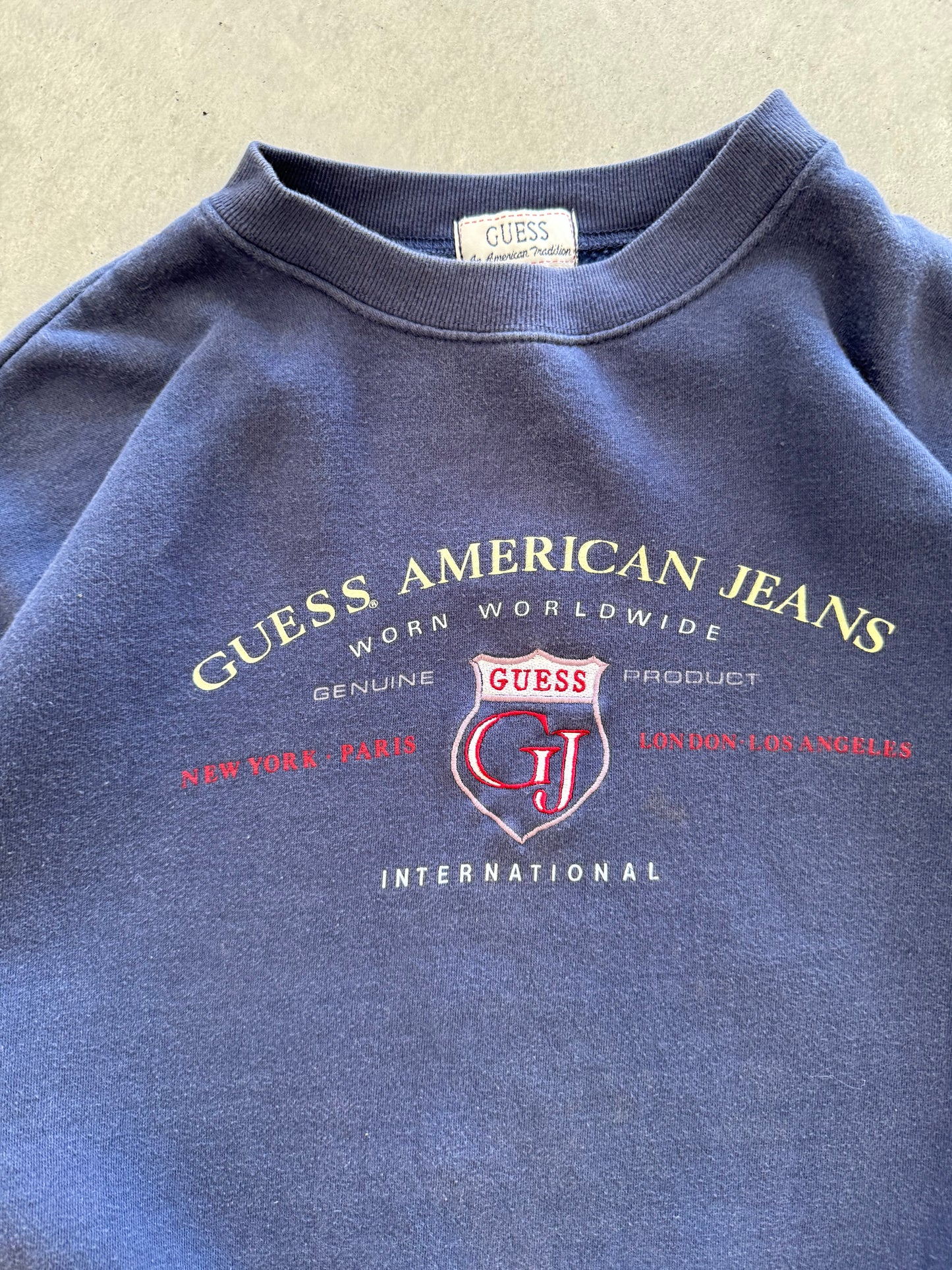 Vintage 90s Guess Sweatshirt - M/L