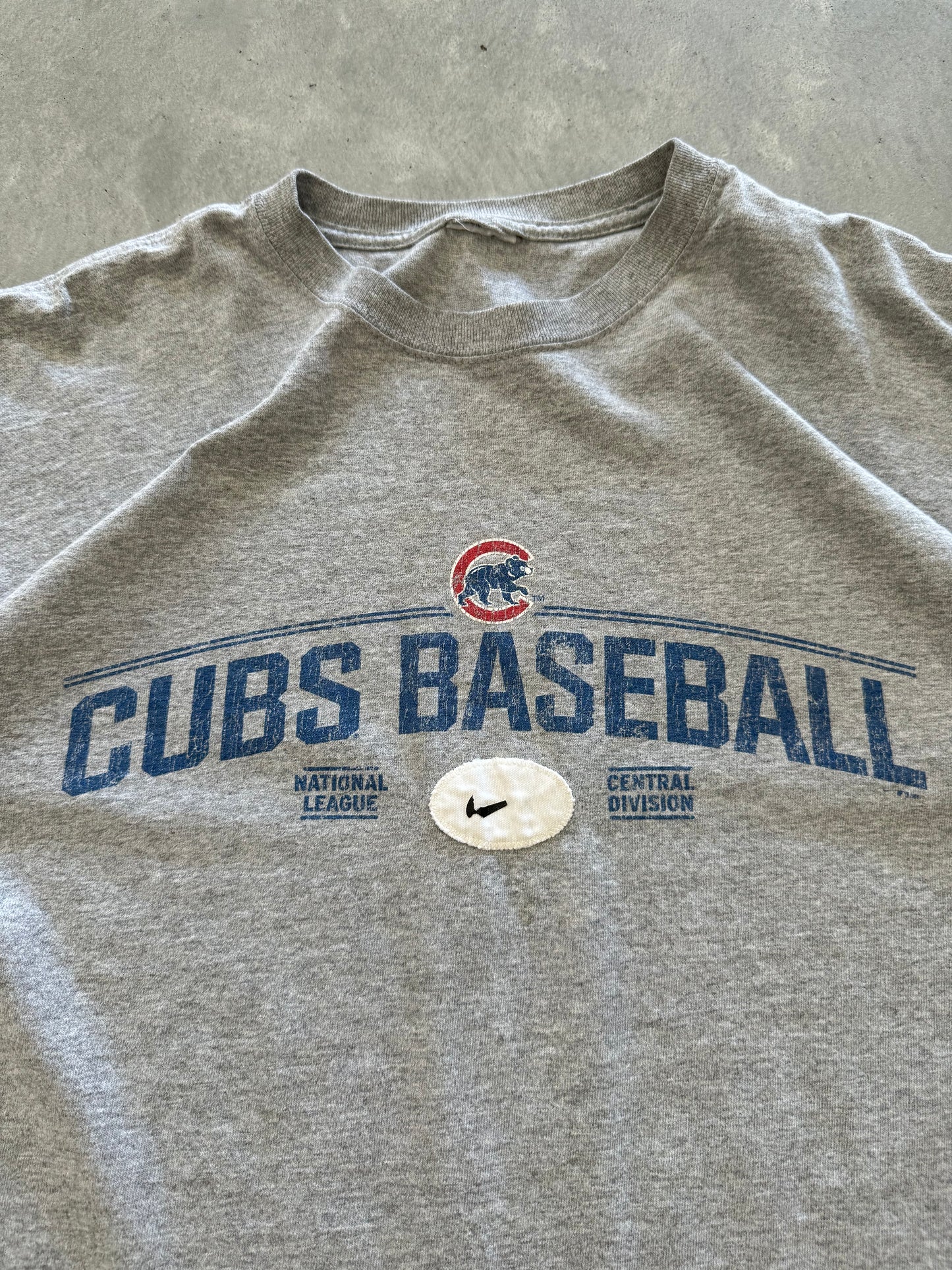 Vintage 90s Cubs Baseball Tee - L