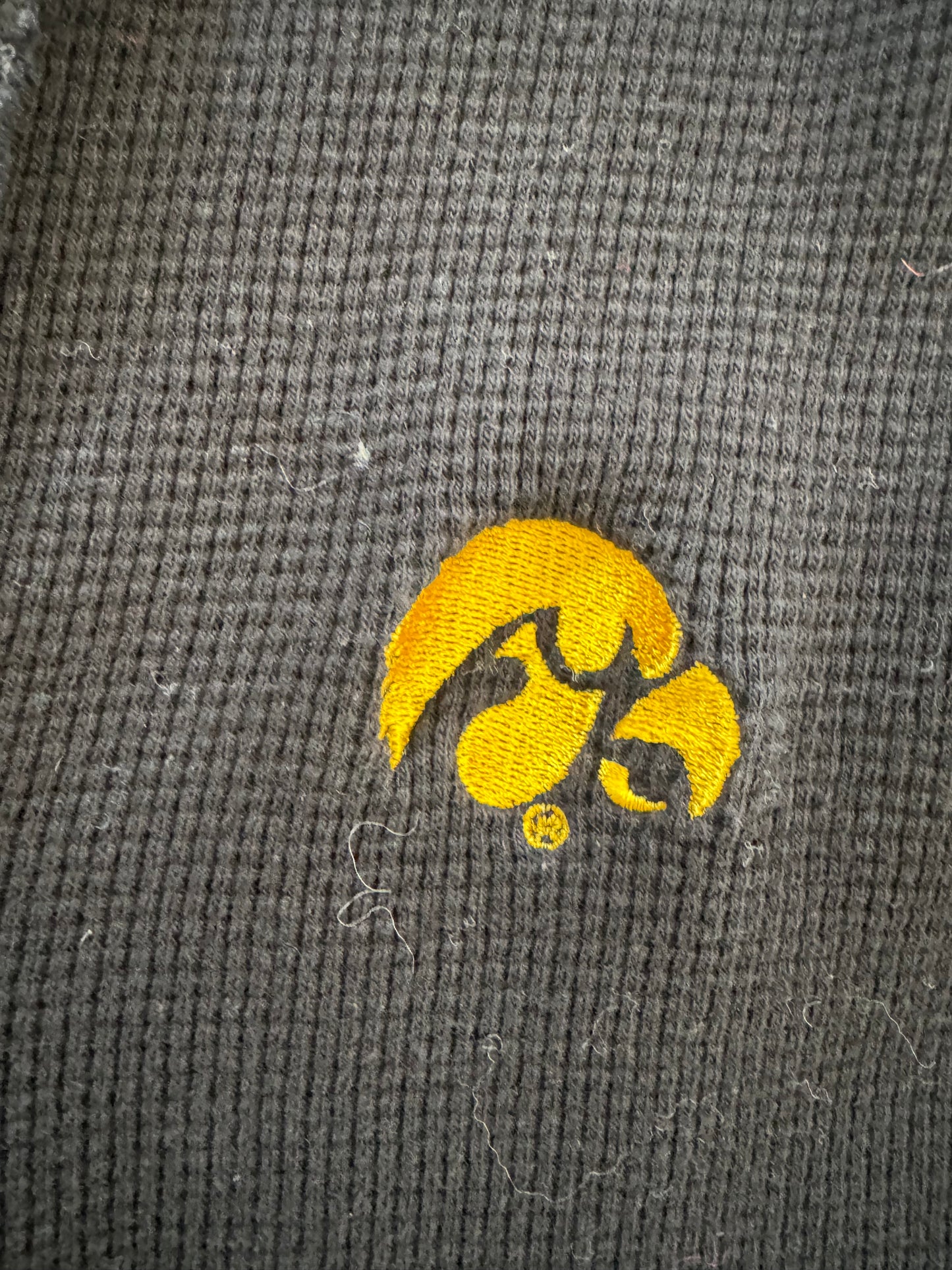 Iowa Hawkeyes Waffle Knit Longsleeve - M