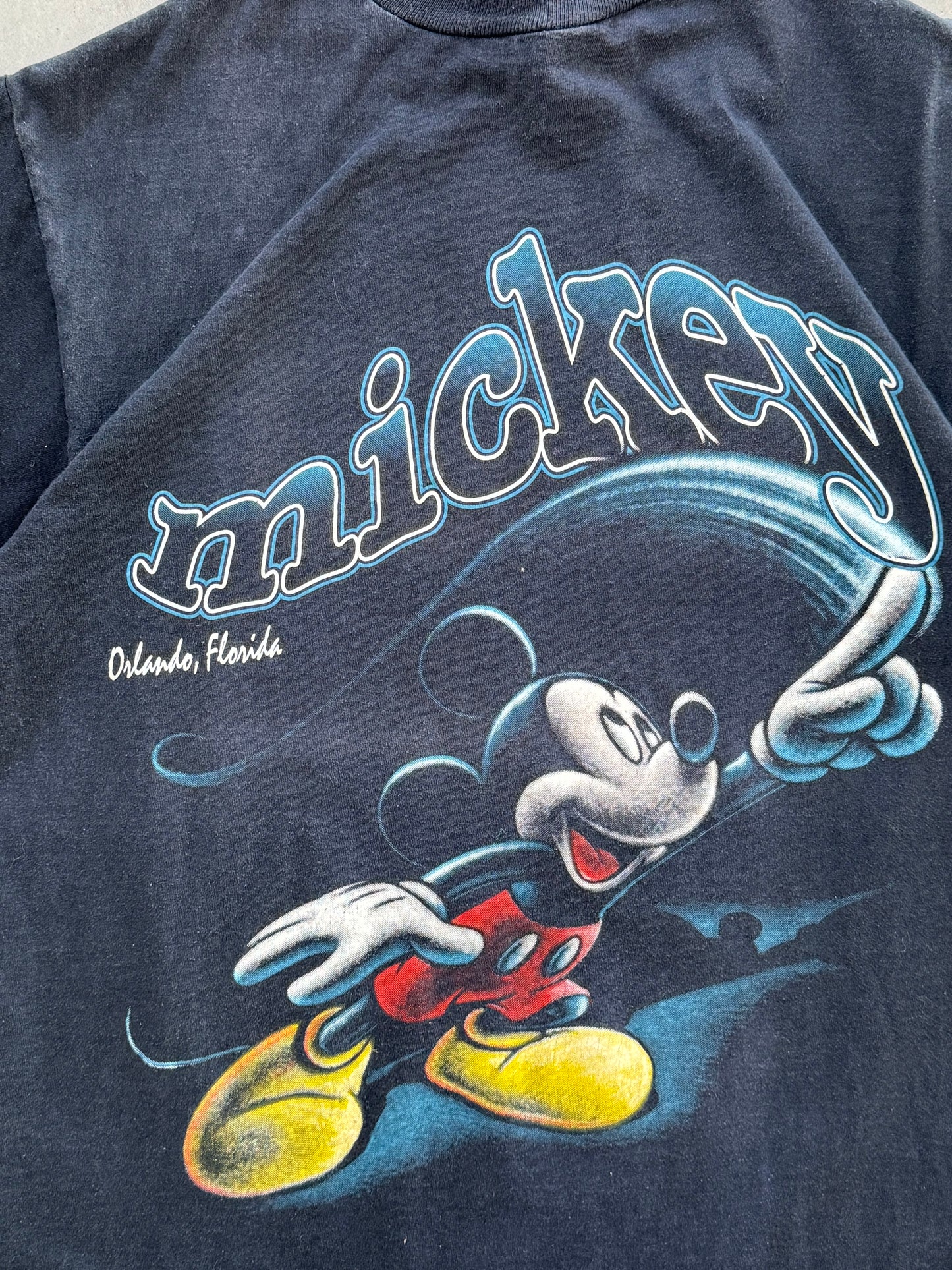 Vintage 90s Mickey Mouse Tee - M