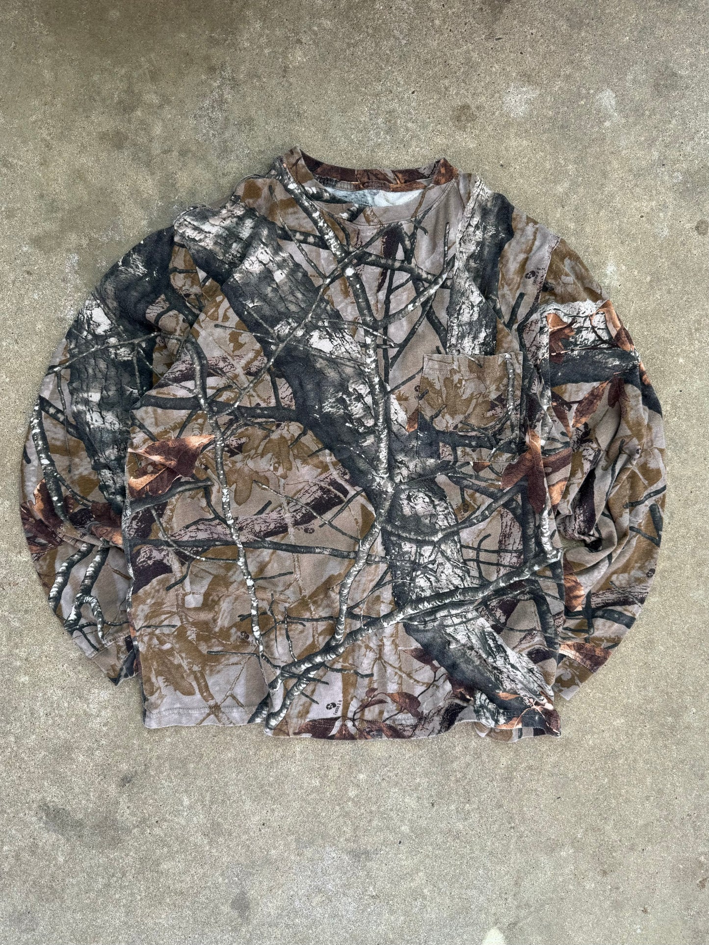 Camo Longsleeve - L