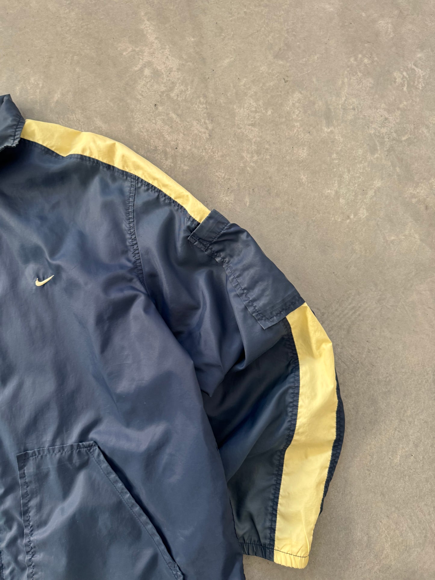 Vintage 90s Nike Windbreaker - L