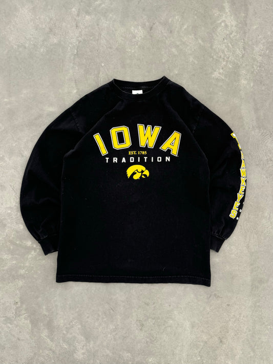 Vintage Iowa Hawkeyes Longsleeve - M