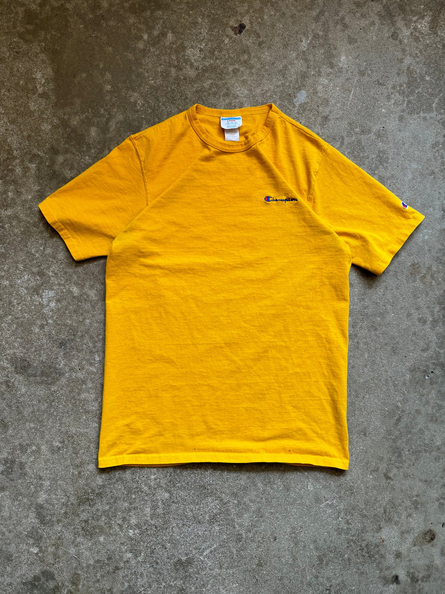 Vintage Champion Tee - L