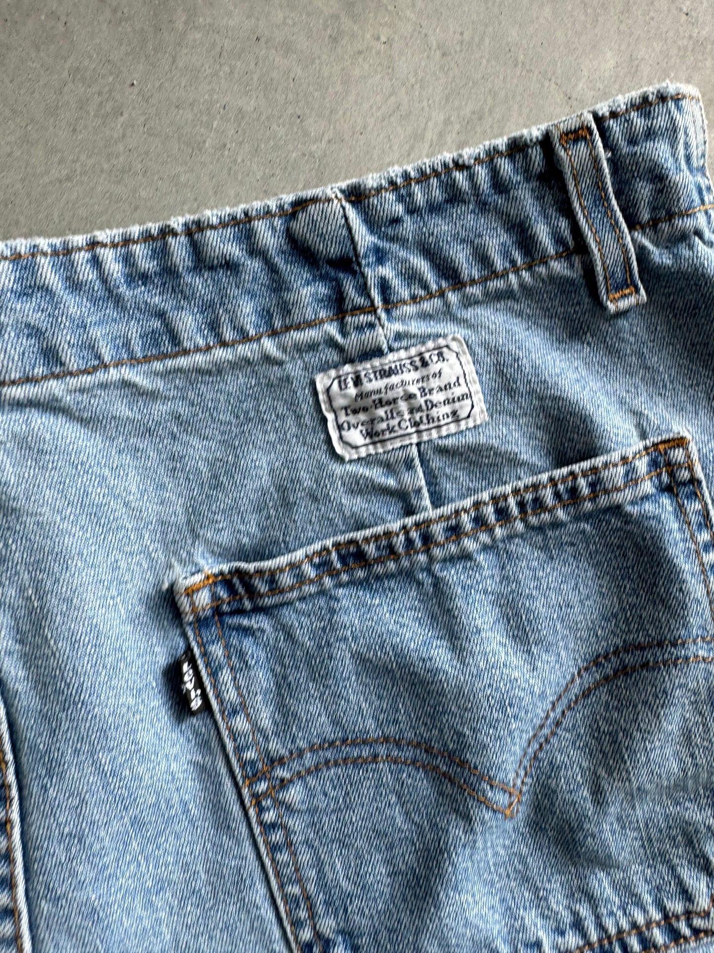 Vintage Levi Denim Shorts - 36x4