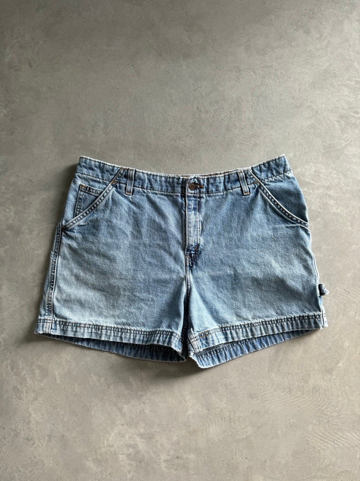 Vintage Levi Denim Shorts - 36x4