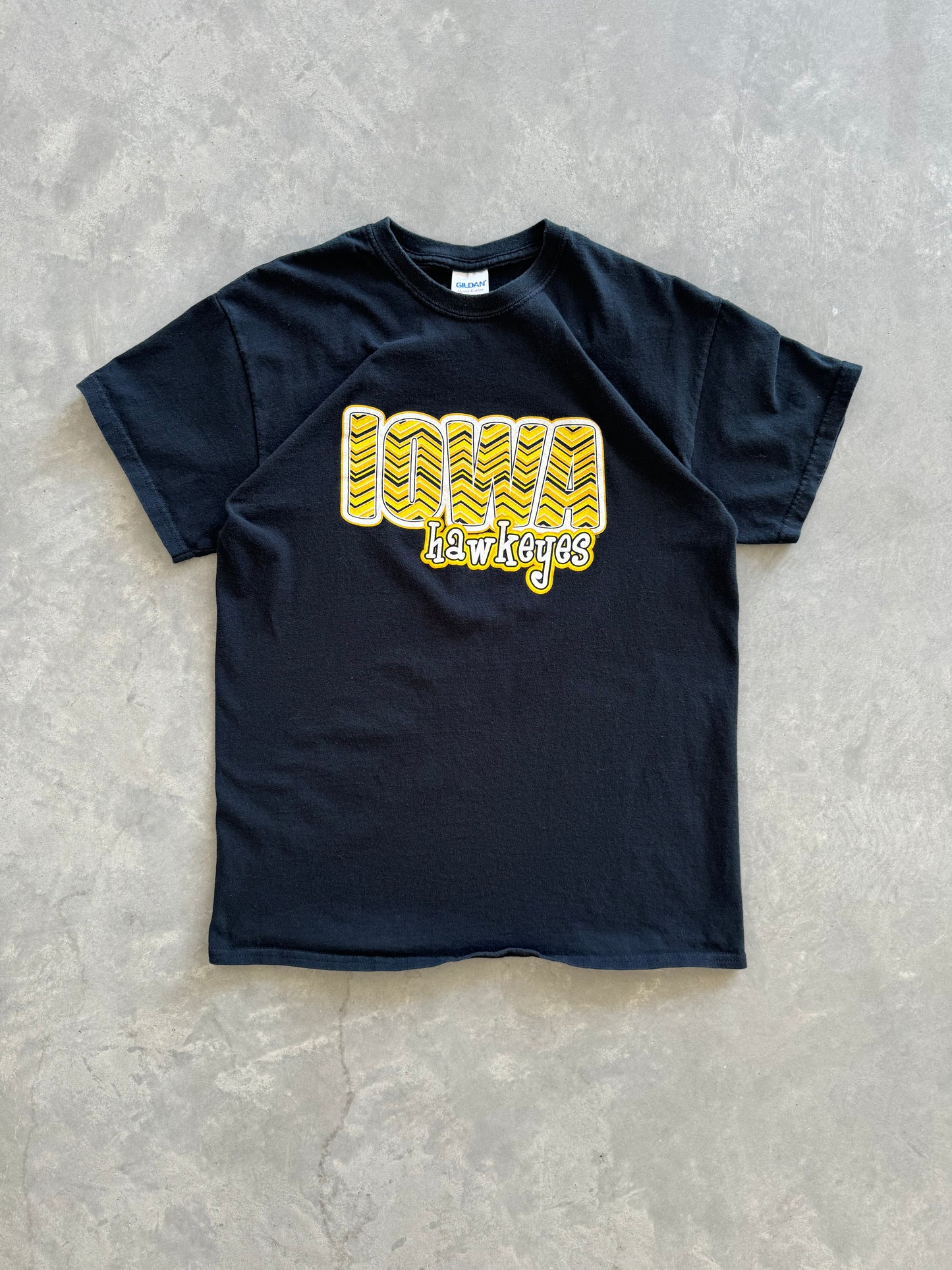 Iowa Hawkeyes Tee - M