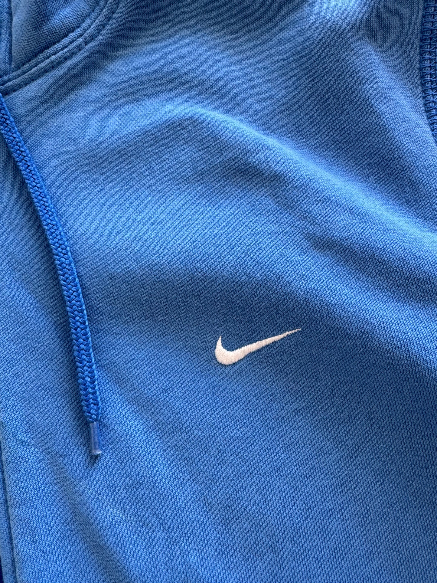 Vintage Nike Zip-Up Hoodie - L