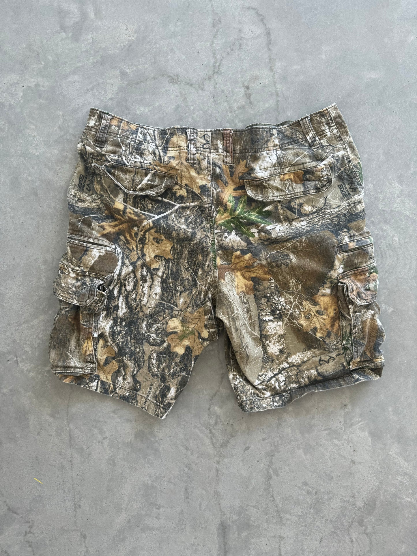 Camo Jorts - 40x10