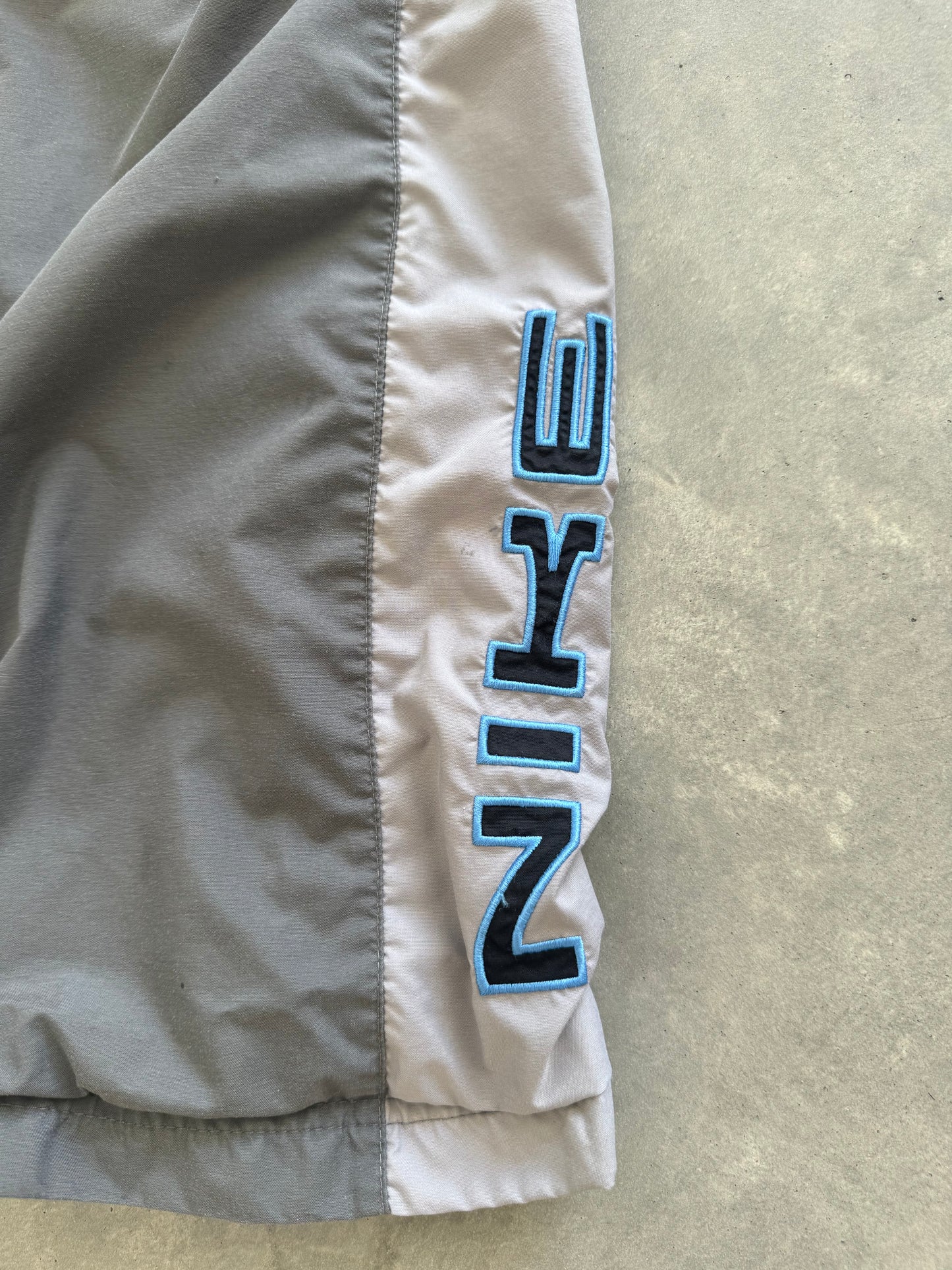 Vintage 00s Nike Track Pants - M