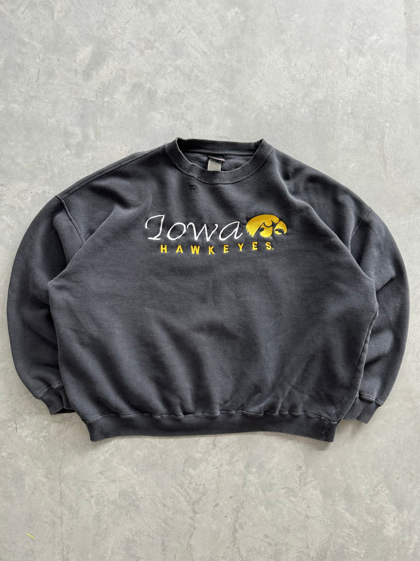 Vintage Iowa Hawkeyes Sweatshirt - XL/XXL