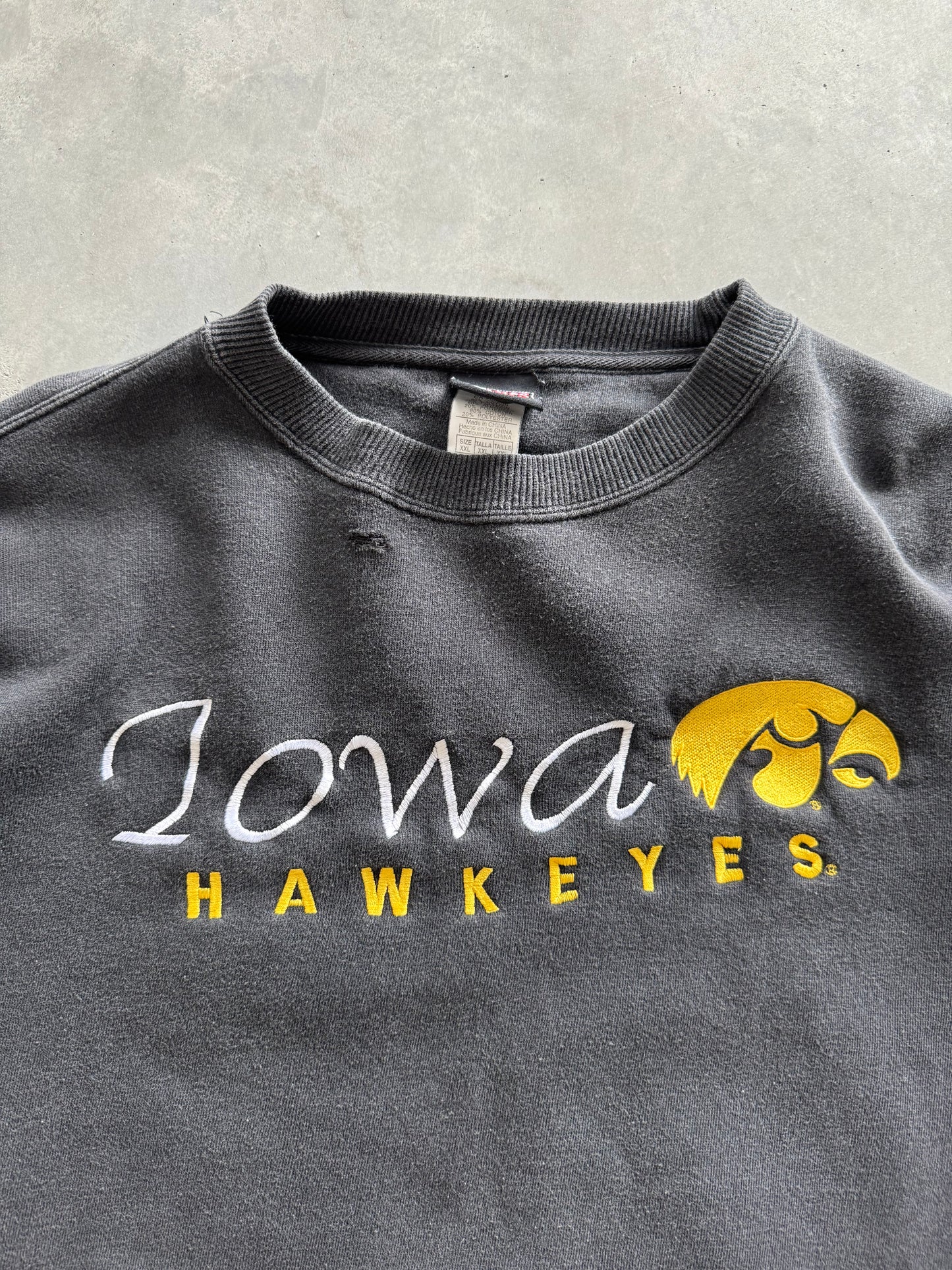 Vintage Iowa Hawkeyes Sweatshirt - XL/XXL