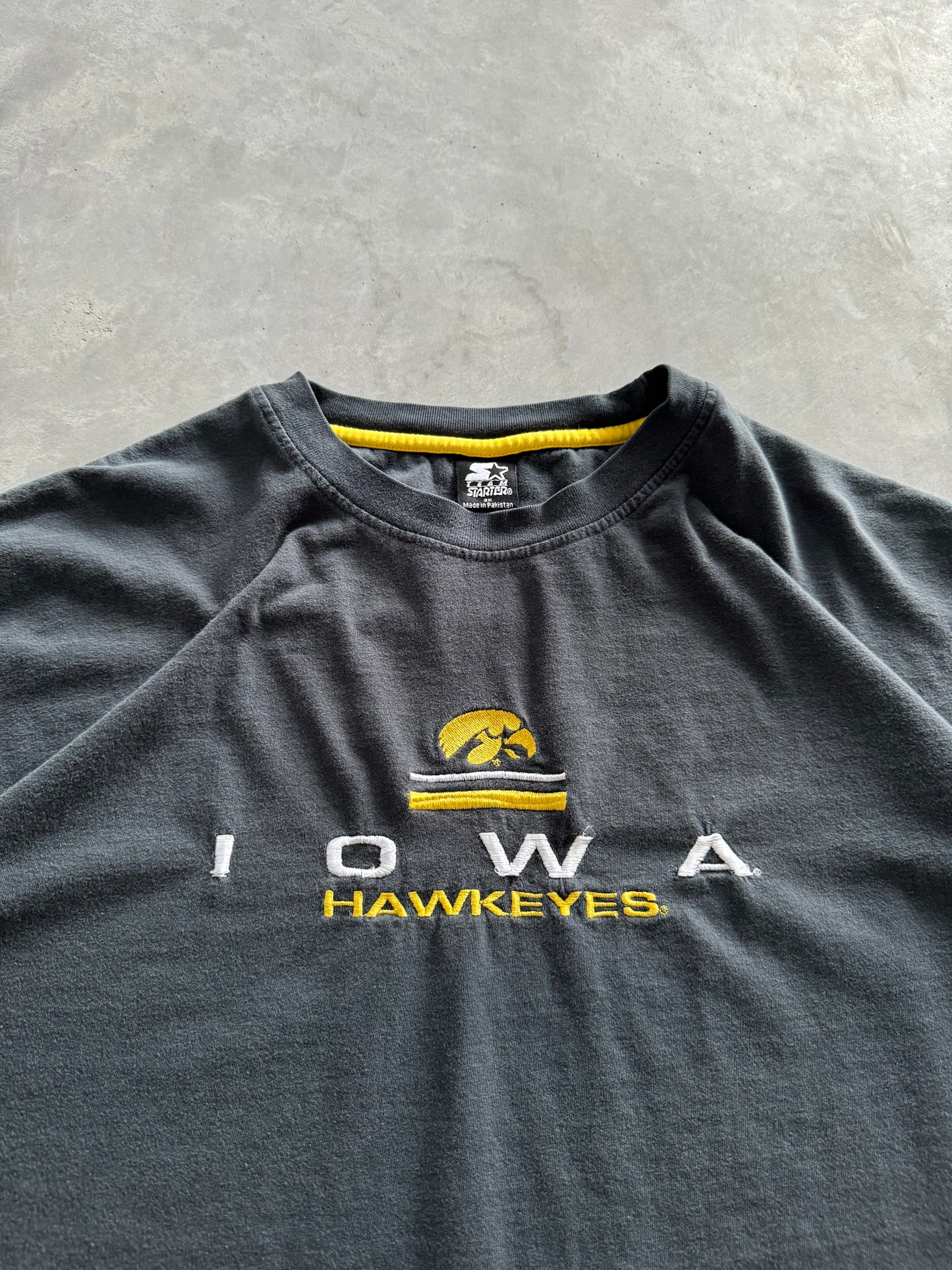 Vintage Iowa Hawkeyes Starter Tee - XXL