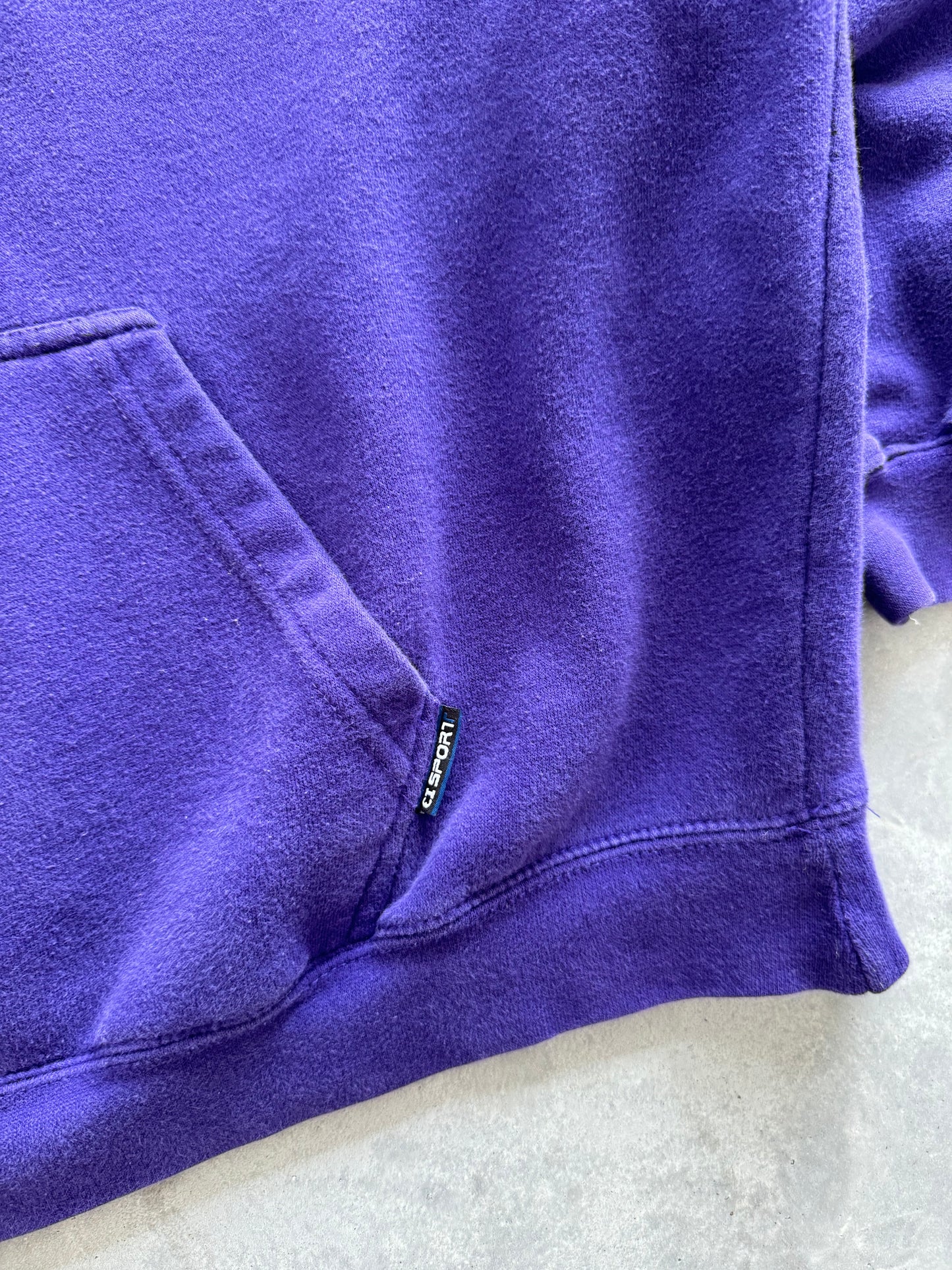 Vintage UNI Hoodie - XL