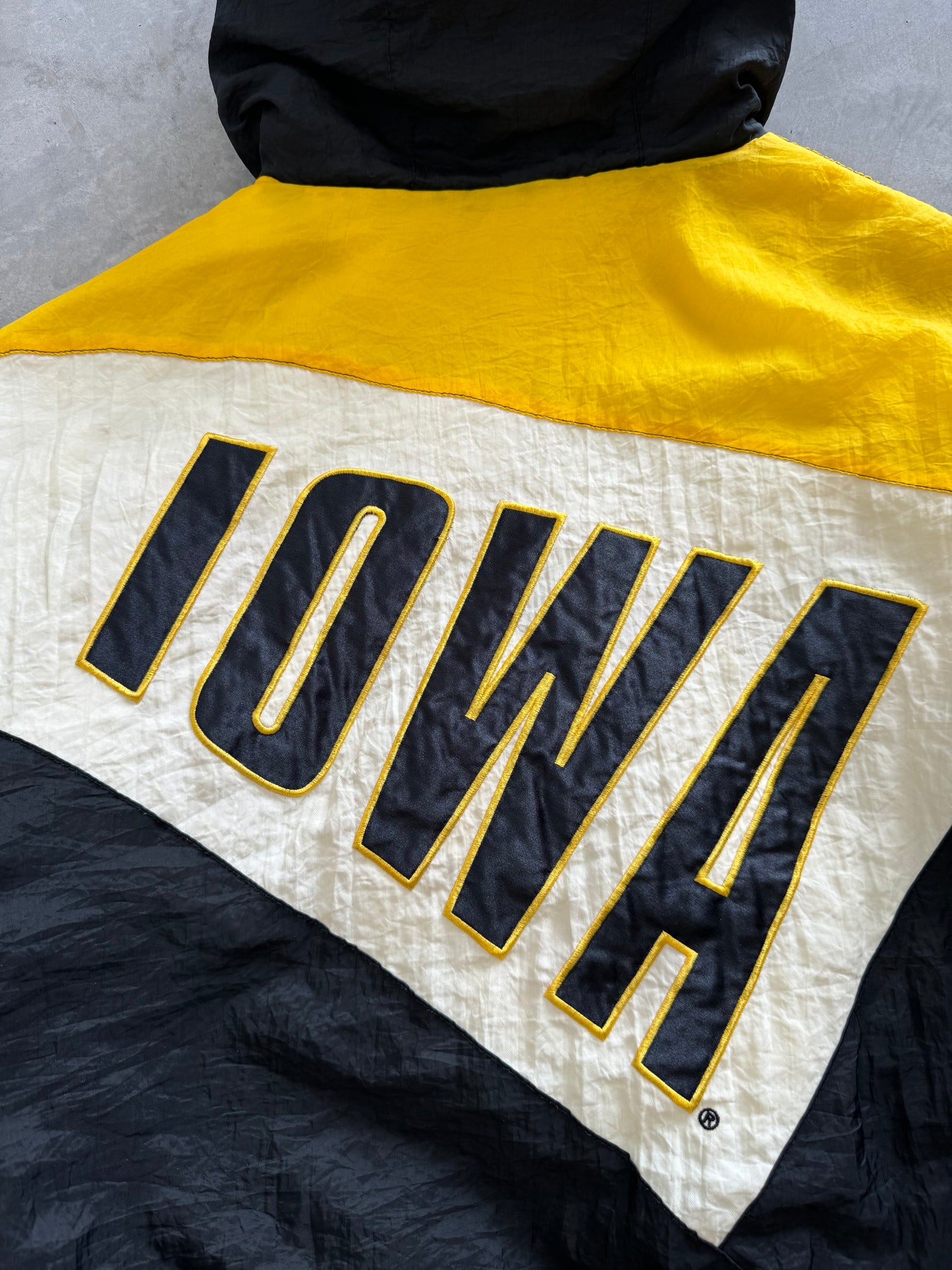 Vintage Iowa Puffer Coat - L