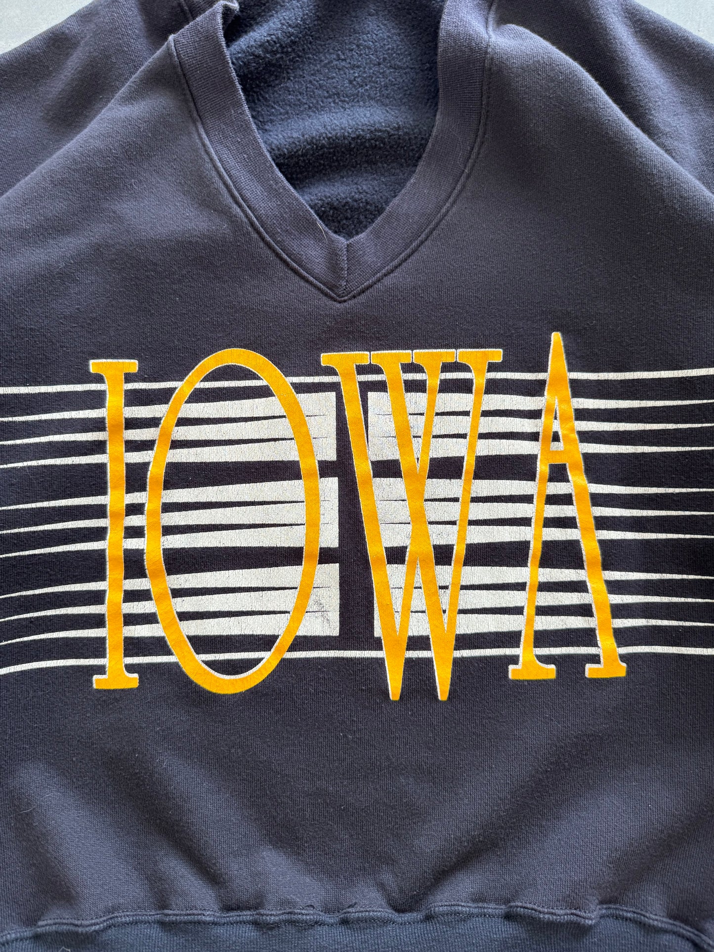 Vintage Iowa Off the Shoulder Sweatshirt - L