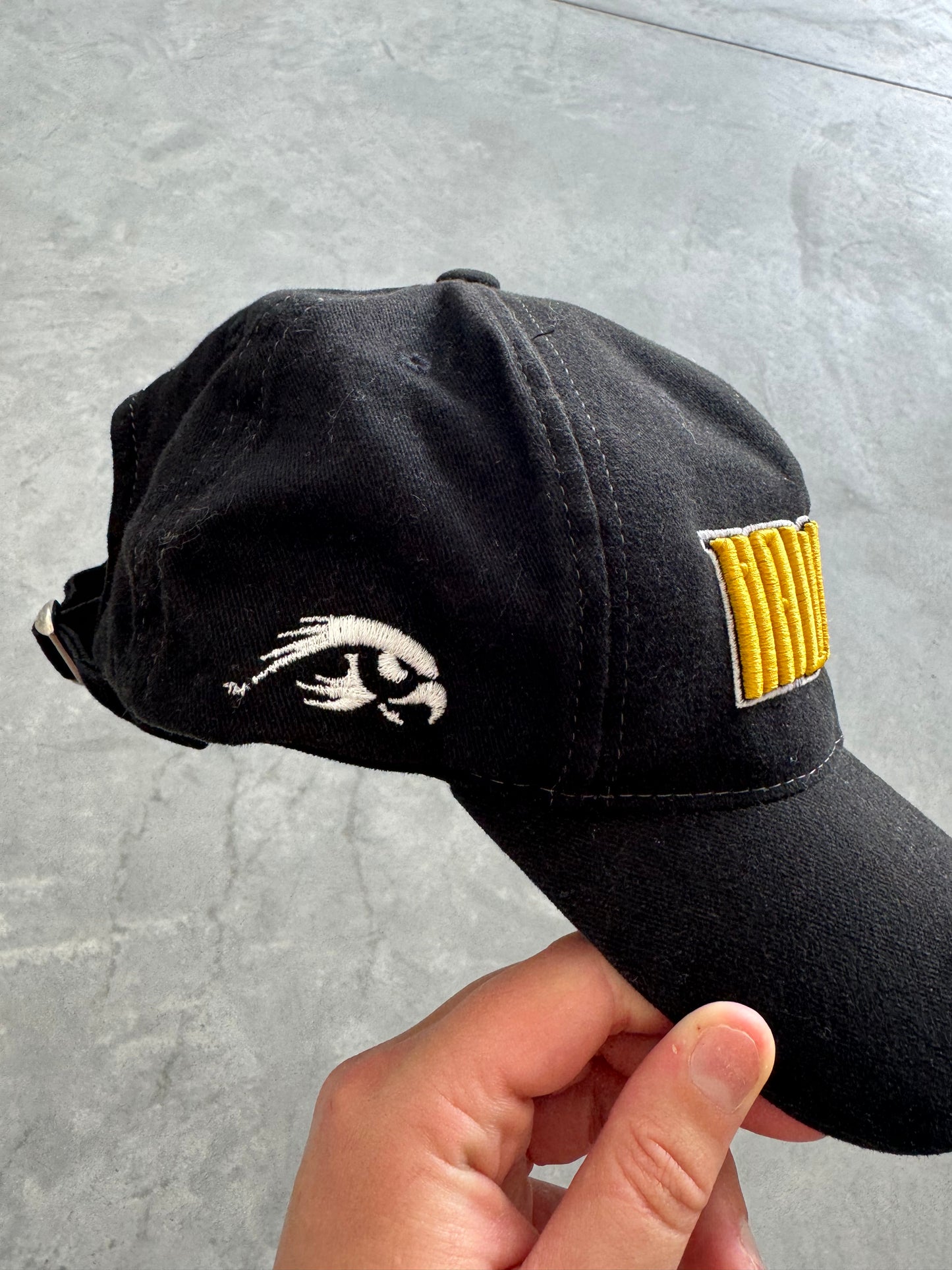 Vintage Hawkeyes Starter Hat